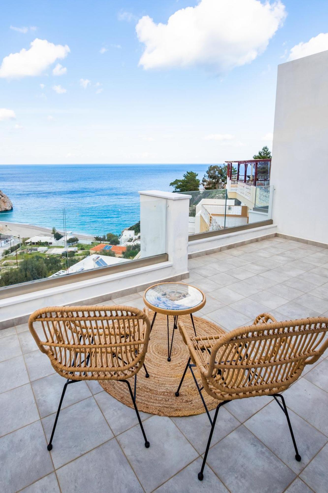 Yploui Suites Karpathos Ngoại thất bức ảnh