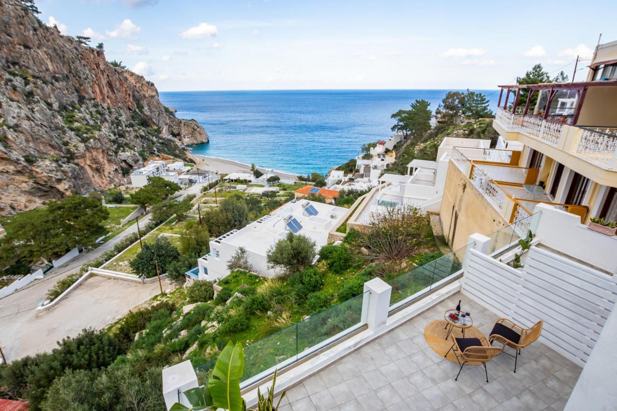 Yploui Suites Karpathos Ngoại thất bức ảnh